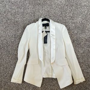 NEW BCBGMAXAZRIA blazer